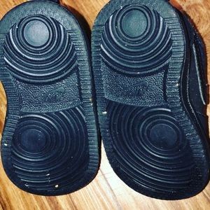 All Black 3C baby shoes unisex